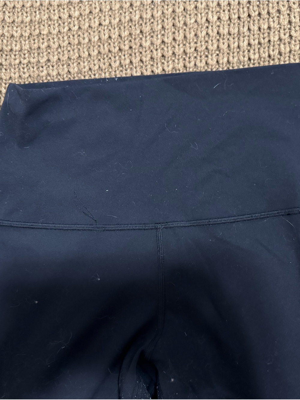 Lululemon SUPER high rise 28 align Leggings